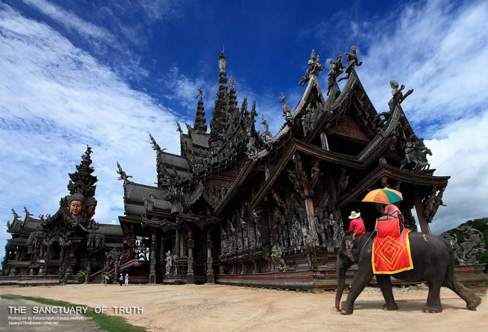 ปราสาทสัจธรรม เมืองพัทยา