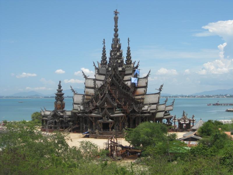 ปราสาทสัจธรรม เมืองพัทยา