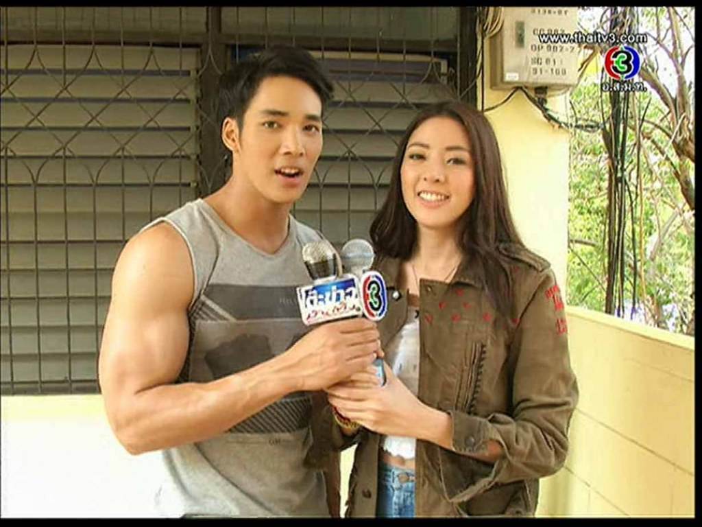 อ๊า.หล่อใส่ใหญ่ ใหญ่แท้ใหญ่ว่า...กล้ามน่า...