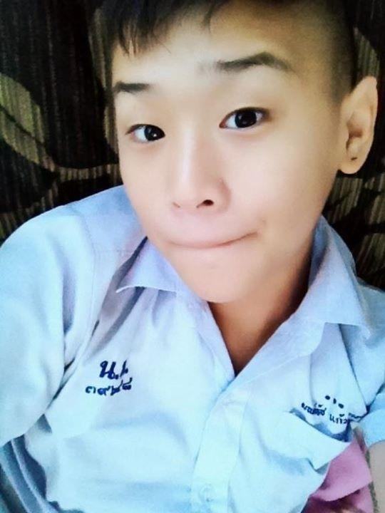 มนนี่