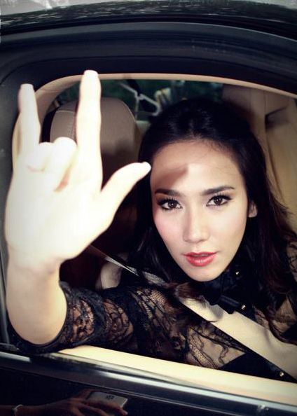 อั้ม พัชราภา นางเอกขวัญใจ