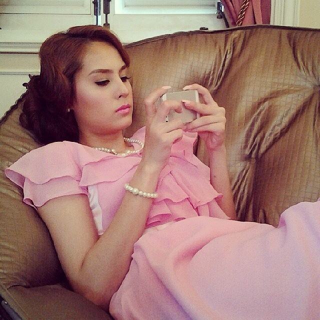 ขวัญ อุษามณี กับชุดสวยๆ