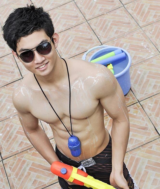 ต้อนรับวันสงกรานต์