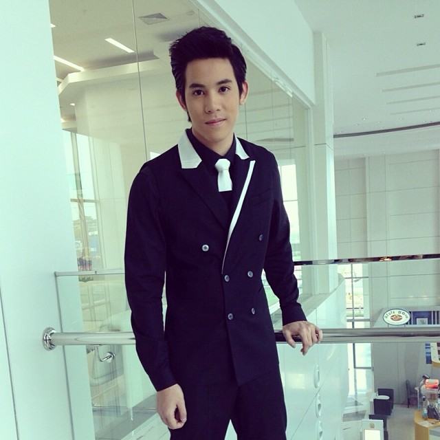 ดาราหนุ่มหล่อ เจษ-เจษฎ์พิพัฒ ติละพรพัฒน์