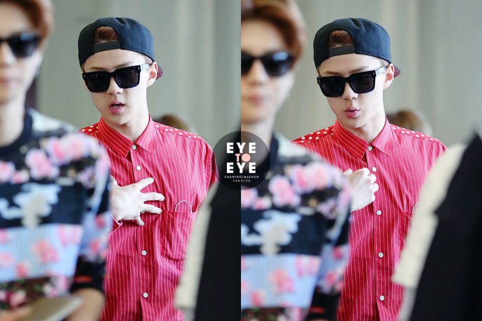 Sehun @ Gimpo Airport Heading to Beijing 2014