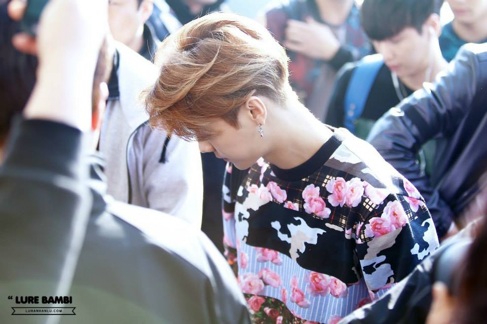 LUHAN @ Gimpo Airport & Beijing Airport 2014