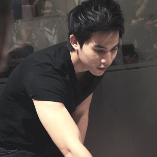 เจษ เจษฏ์พิพัฒ หล่อขนาดนี้ทำไมเอ็กแซ็กท์ไม่ปั้นเป็นพระเอกซะที