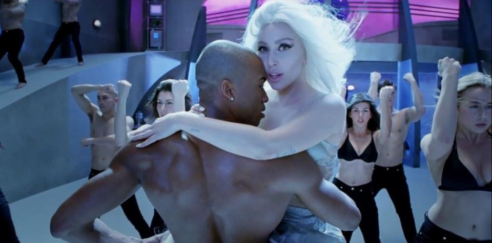Lady Gaga - G.U.Y.