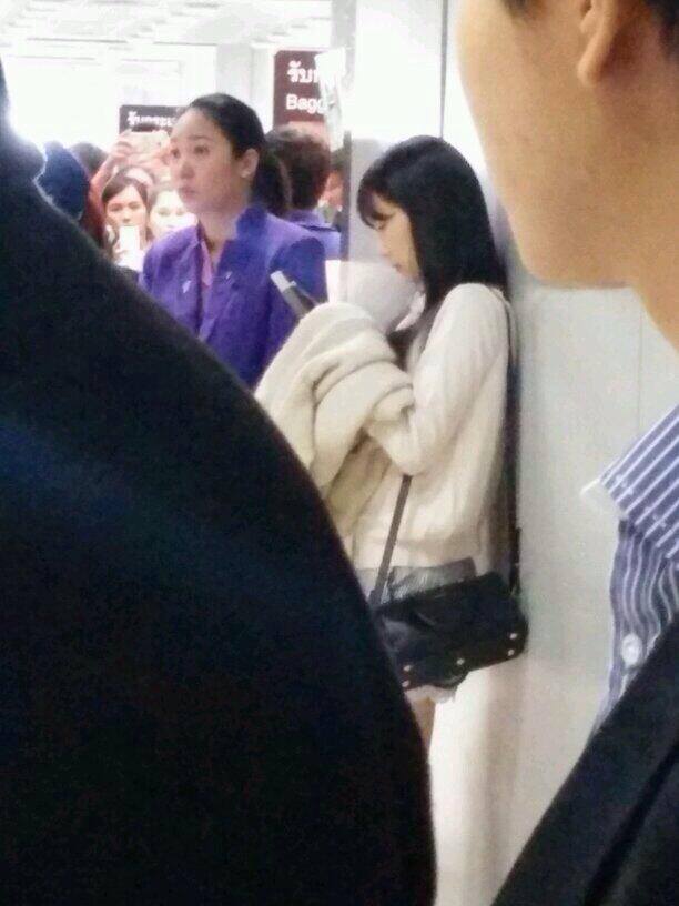 แทยอน (SNSD) ลงเครื่องแล้วที่สุวรรณภูมิ