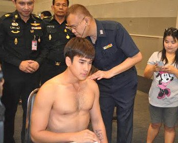ชาวเน็ตตั้งแง่สงสัย ณเดชน์ รอดทหารเพราะเป็นหอบหืด ?