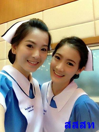 สาวในเครื่องแบบ<3