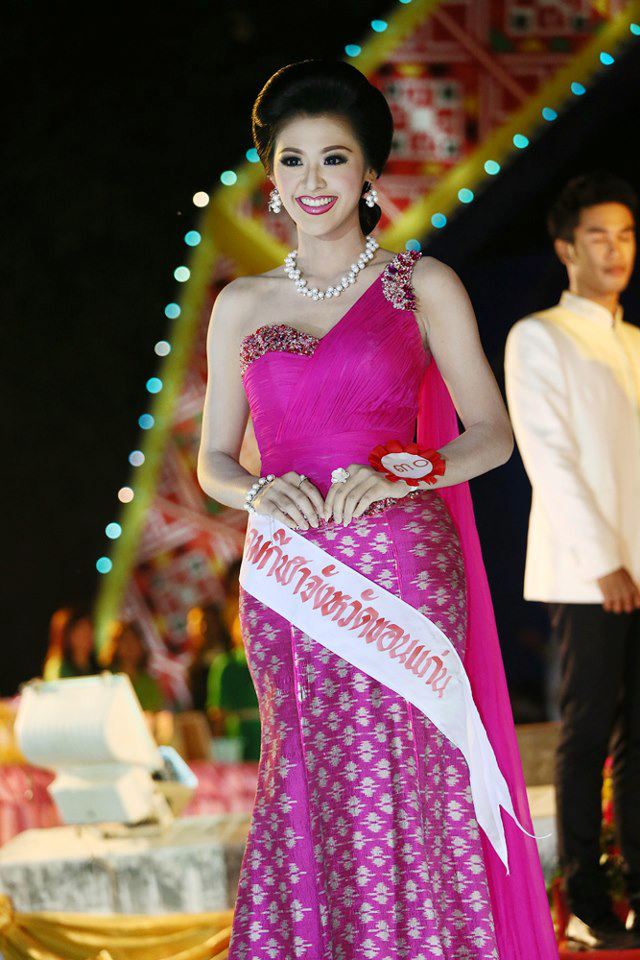 เธอคือหนึ่งในผู้เข้าประกวด Miss Universe Thailand 2014