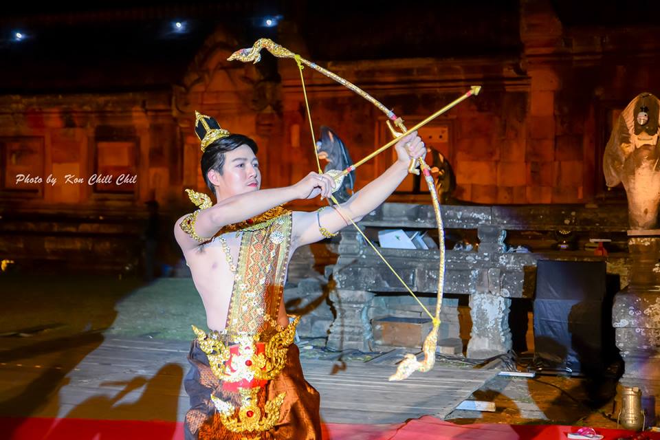 การแสดงแสง สี เสียง มหัศจรรย์พนมรุ้งมหาเทวาลัย ปี57