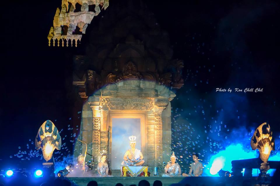 การแสดงแสง สี เสียง มหัศจรรย์พนมรุ้งมหาเทวาลัย ปี57
