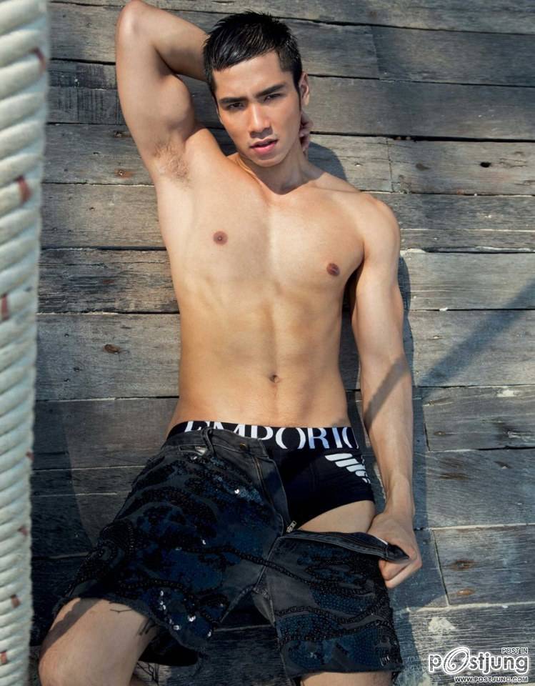 ณัฐกิจ แตงไทย @ เปรียว vol.33 no.715 March 2014