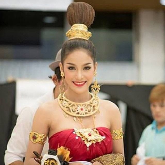 น้องขิม หนึ่งในผู้เข้าประกวด Miss Universe Thailand 2014