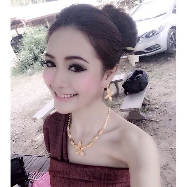 นางแบบสาวลาว ลูกน้ำ (Miss Laos 2011)
