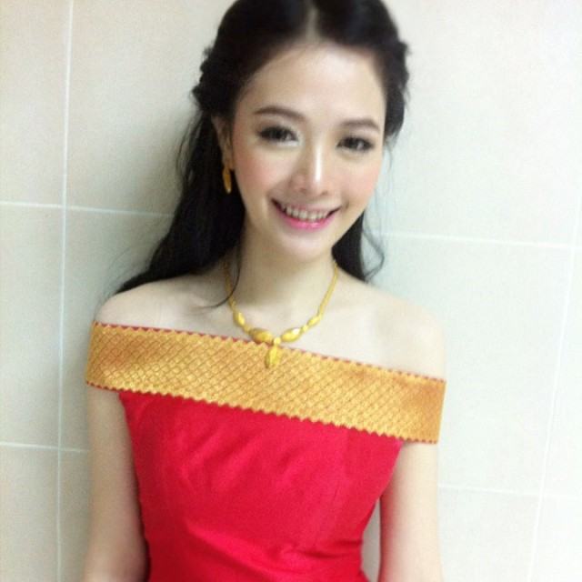นางแบบสาวลาว ลูกน้ำ (Miss Laos 2011)