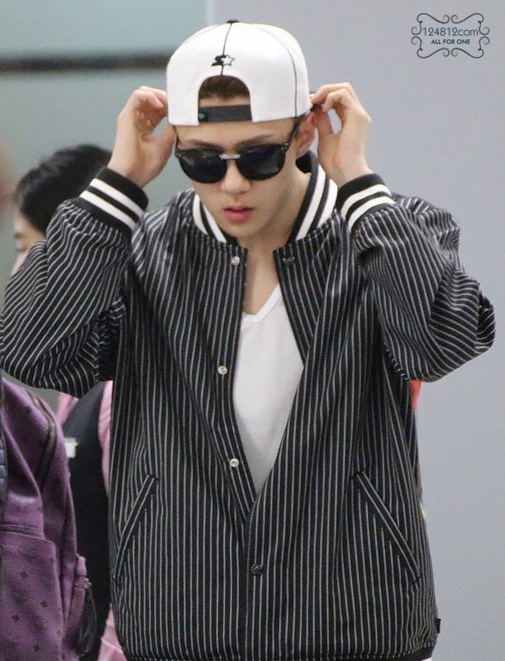 Sehun @ Gimpo Airport ✈ Haneda Airport 2014