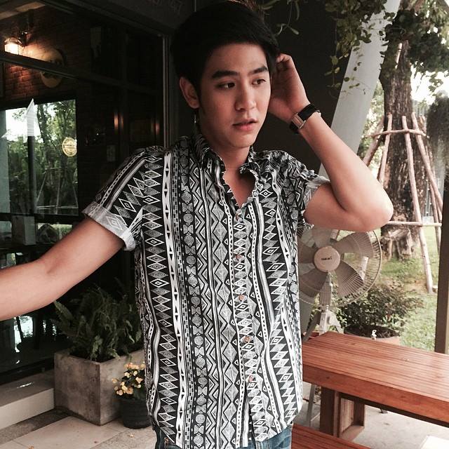 มาเล่น สงกรานต์ กับ น้อง พอร์ช ศรัณย์ ค่ะ