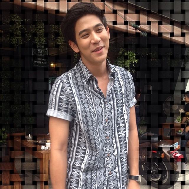 มาเล่น สงกรานต์ กับ น้อง พอร์ช ศรัณย์ ค่ะ