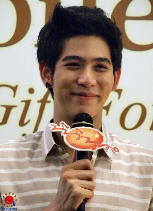 พอร์ช - ใหม่ ดาวิกา เจอกันสักเรื่อง แช่บแน่ๆ เคมี เข้ากันมากเลยค่ะ คุณ อ้อย ชโรบล จัดมาสักเรื่องเหอะ