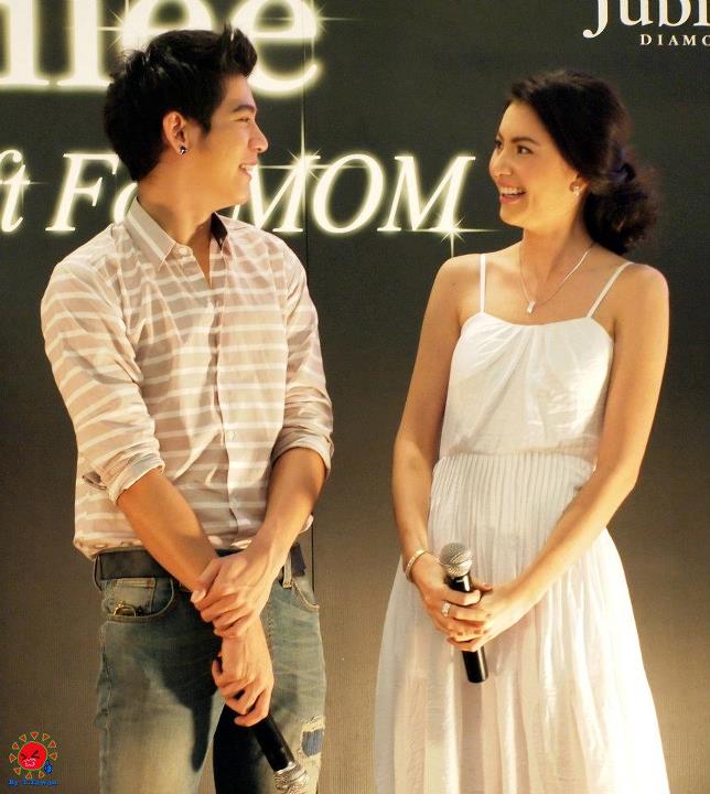 พอร์ช - ใหม่ ดาวิกา เจอกันสักเรื่อง แช่บแน่ๆ เคมี เข้ากันมากเลยค่ะ คุณ อ้อย ชโรบล จัดมาสักเรื่องเหอะ