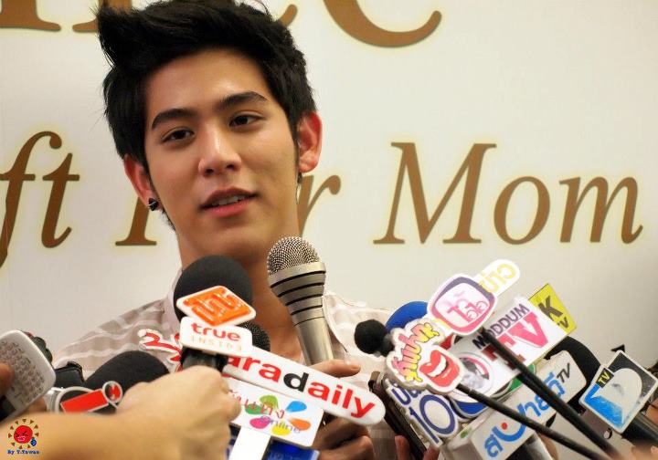 พอร์ช - ใหม่ ดาวิกา เจอกันสักเรื่อง แช่บแน่ๆ เคมี เข้ากันมากเลยค่ะ คุณ อ้อย ชโรบล จัดมาสักเรื่องเหอะ