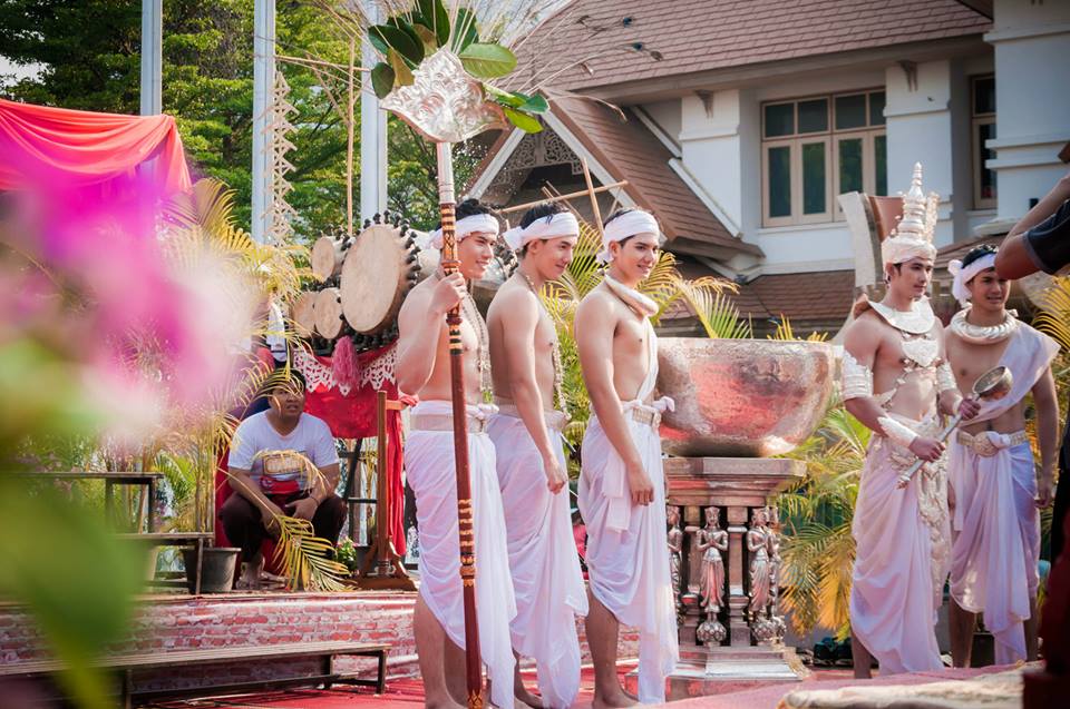 ขบวนแห่งานบุญสลุงหลวง ครั้งที่ 25 ประจำปี 2557 จังหวัดลำปาง