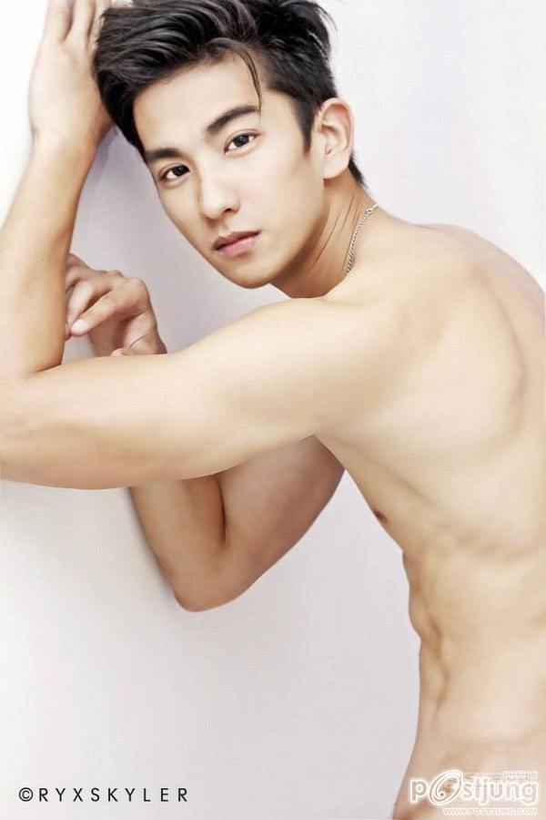 ถอดโชว์เรือนร่าง 459 - Zoren Lee
