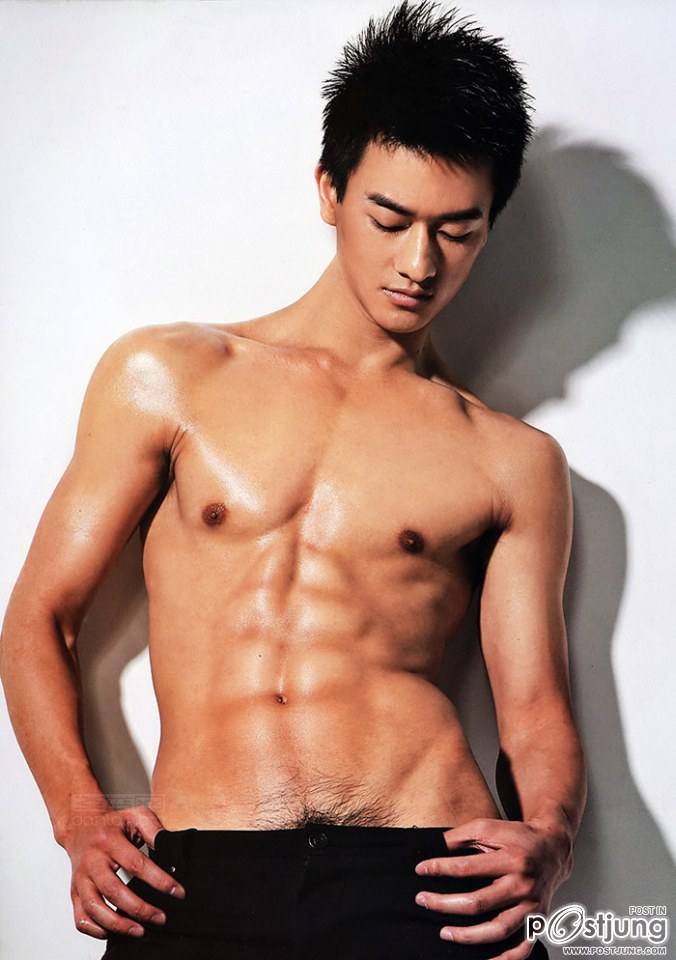 ถอดโชว์เรือนร่าง 460