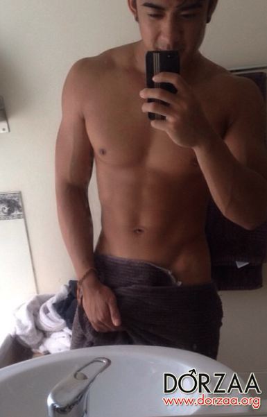 หล่อลำ่เล่นกล้อง