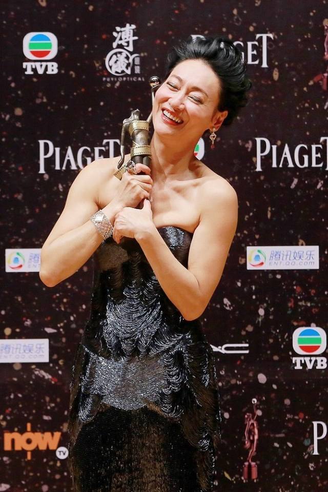แฟชั่นงานพรมแดง เทศกาลหนัง ฮ่องกง 33rd Hong Kong Film Awards