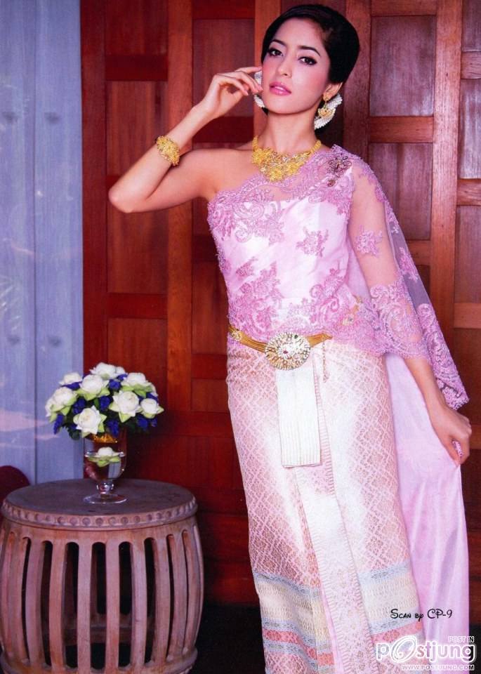 พิ้งกี้-สาวิกา @ นิตยสาร หญิงไทย ปี๓๙ ฉบับ ๙๒๕ เมษายน ๒๕๕๗