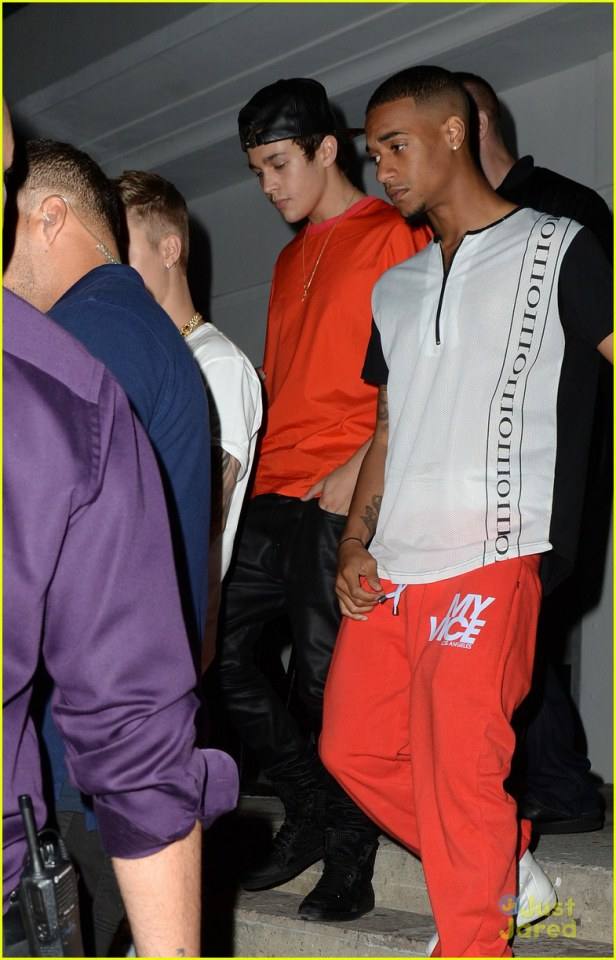 Austin Mahone with Justin Bieber!