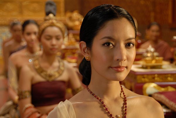 แอฟ ทักษอร ภักดิ์สุขเจริญ (เตชะณรงค์) กับบทบาท มณีจันทร์