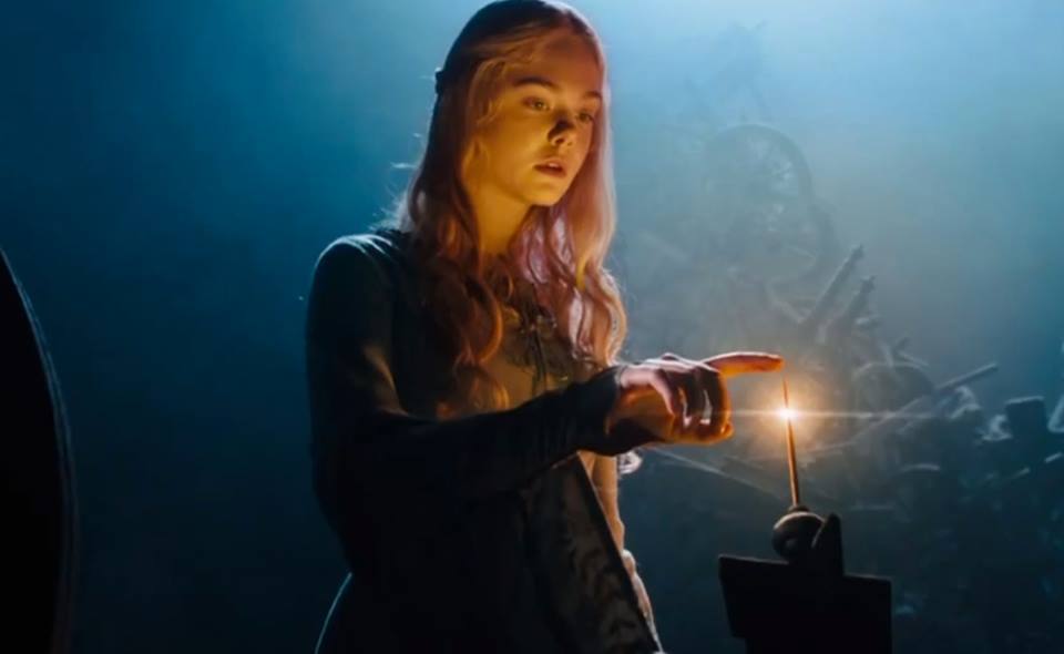 ท่านคือ  maleficent อร๊ายยย