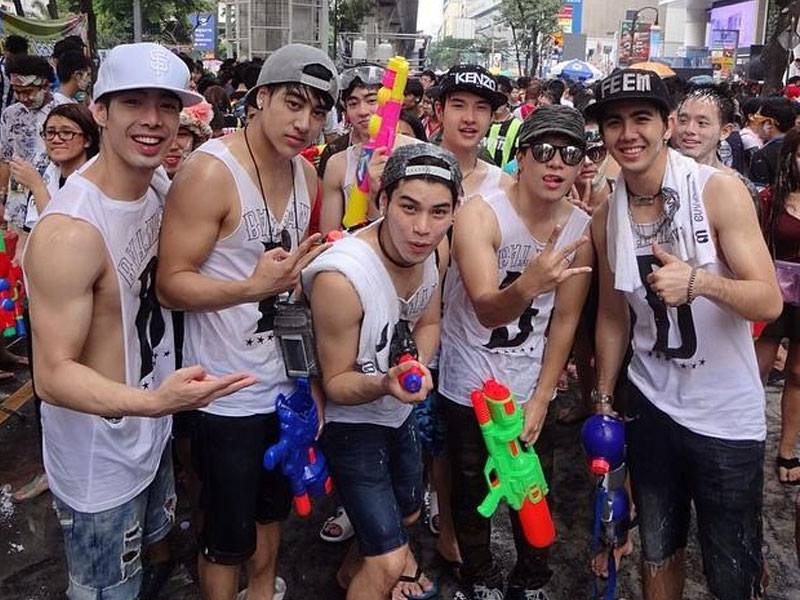 ซี้ดๆสงกรานต์