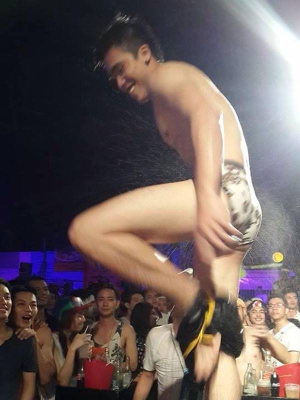 ซี้ดๆสงกรานต์