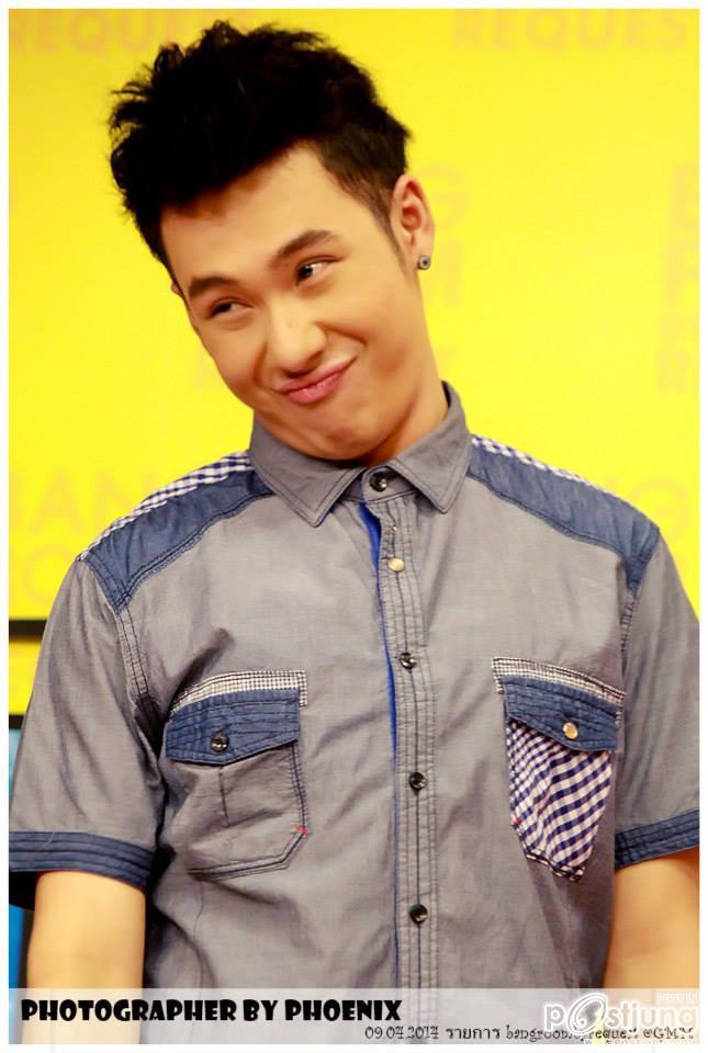 ตั้มTS9**อาจจะเกรียนไม่หล่อเหมือนใคร>>แต่มองดูไปก็มีเสน่ห์น่ารัก ธรรมชาติ ไม่เก๊ก##