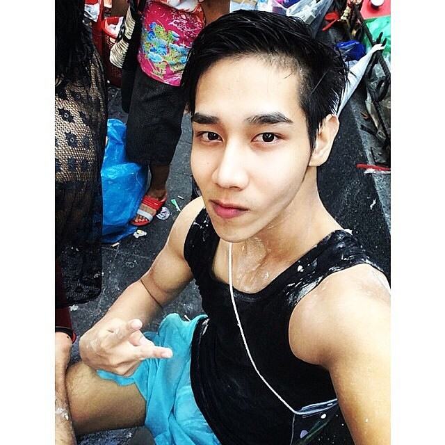 เปลือยสงกรานต์ 2