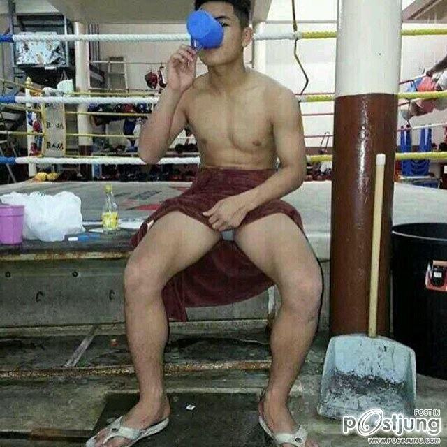 เปลือยสงกรานต์ 4