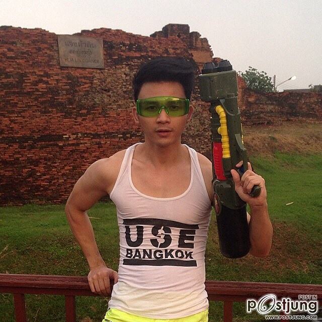 เปลือยสงกรานต์ 4