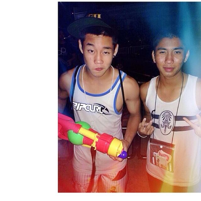 ป่ะ เล่นสงกรานต์