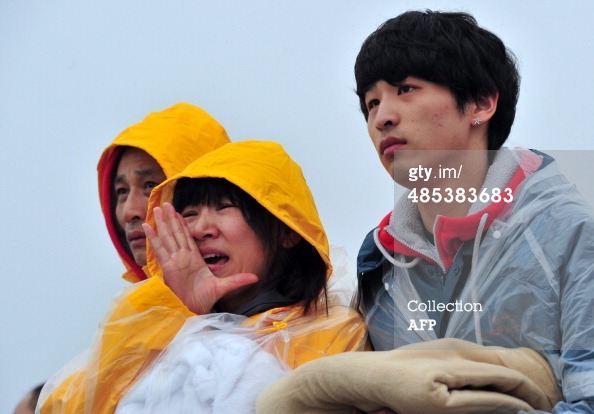 (รวมรูป) โศกนาฏกรรม เรือSEWOLล่มที่เกาหลีใต้