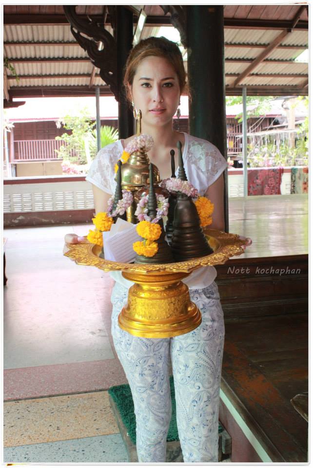 ควันหลงสงกรานต์....1วัน1มุมมองน่ารักๆของ ขวัญ อุษามณี