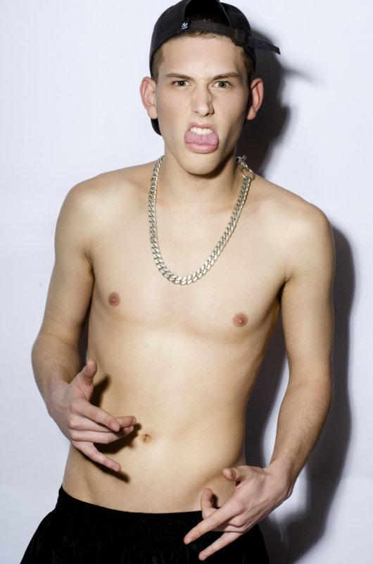 Adrian Ser