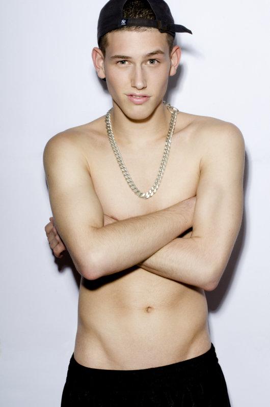 Adrian Ser