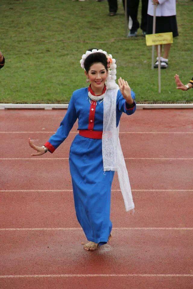 สาวโปงลาง..So Cute..><'''