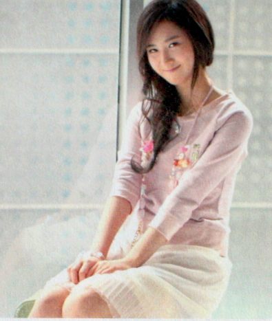 ยูริ snsd >[]<
